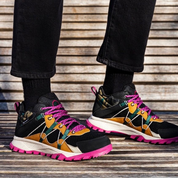 NIB Timberland Garrison Trail Waterproof Mid Hiker Hiking Black Mesh Camo - Picture 2 of 16